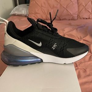 Womens Nike Air Max 270